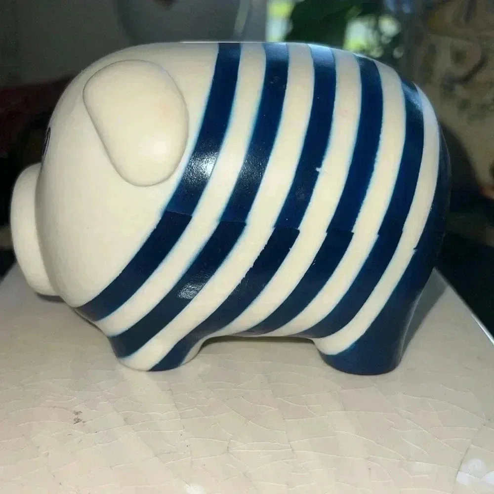 POSH PIG FRENCH PIG bud by design room from Australia Piggy Bank